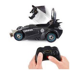 BATMOVIL R/C LANZA Y DEFIENDE