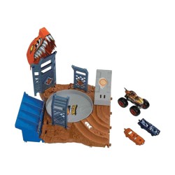 HW. MONSTER TRUCKS ARENA